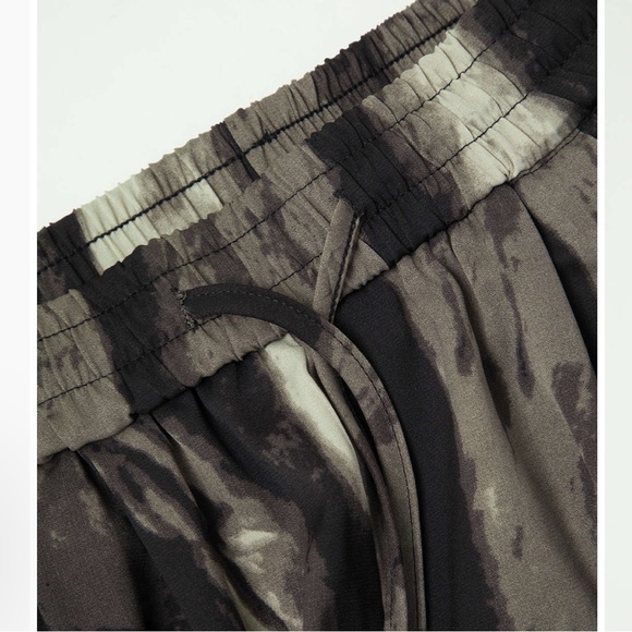 Tie-dye drawstring, wide, leg pants NWT - Picture 3 of 10